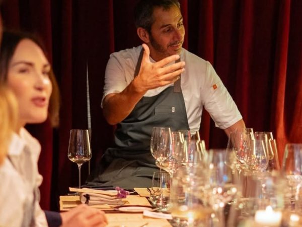 2Hiattv53_1256x620__1