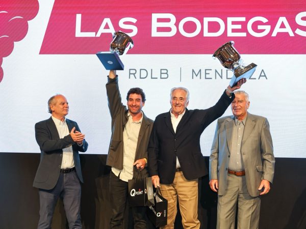 3ae916c1-0917-98b7-7c36-853686f9b3c5