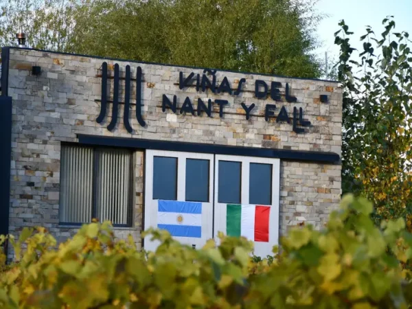 69b2b34e942f4__822x822