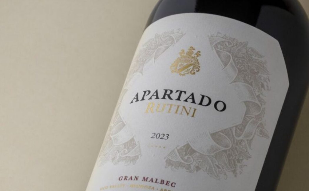 Apartado-Gran-Malbec-2023-v-002-768x1152