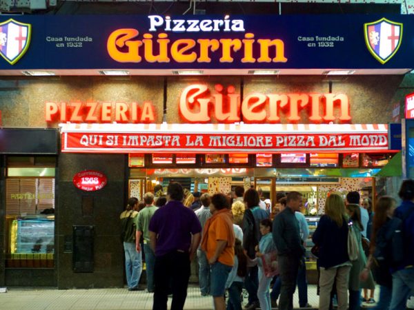 Pizzeria-Guerrin-buenos-aires